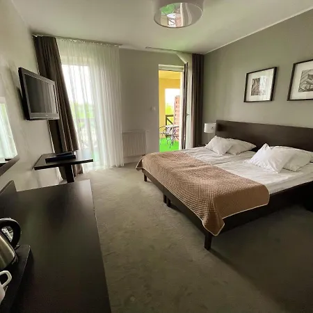 Santa Monica Hotel Mikołajki
